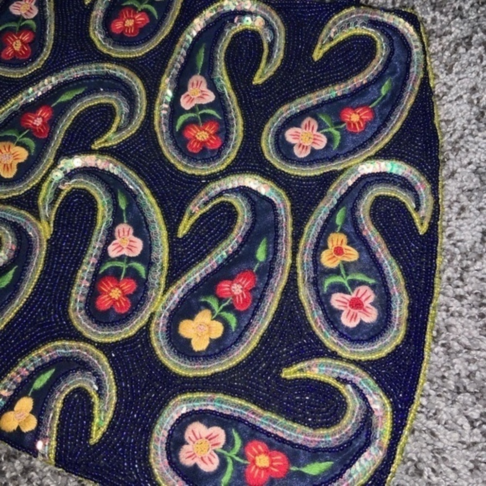 Unique/Rare Vintage Navy Beaded/Sequin/Embroidered Floral Paisley Shoulder Bag - Picture 3 of 14